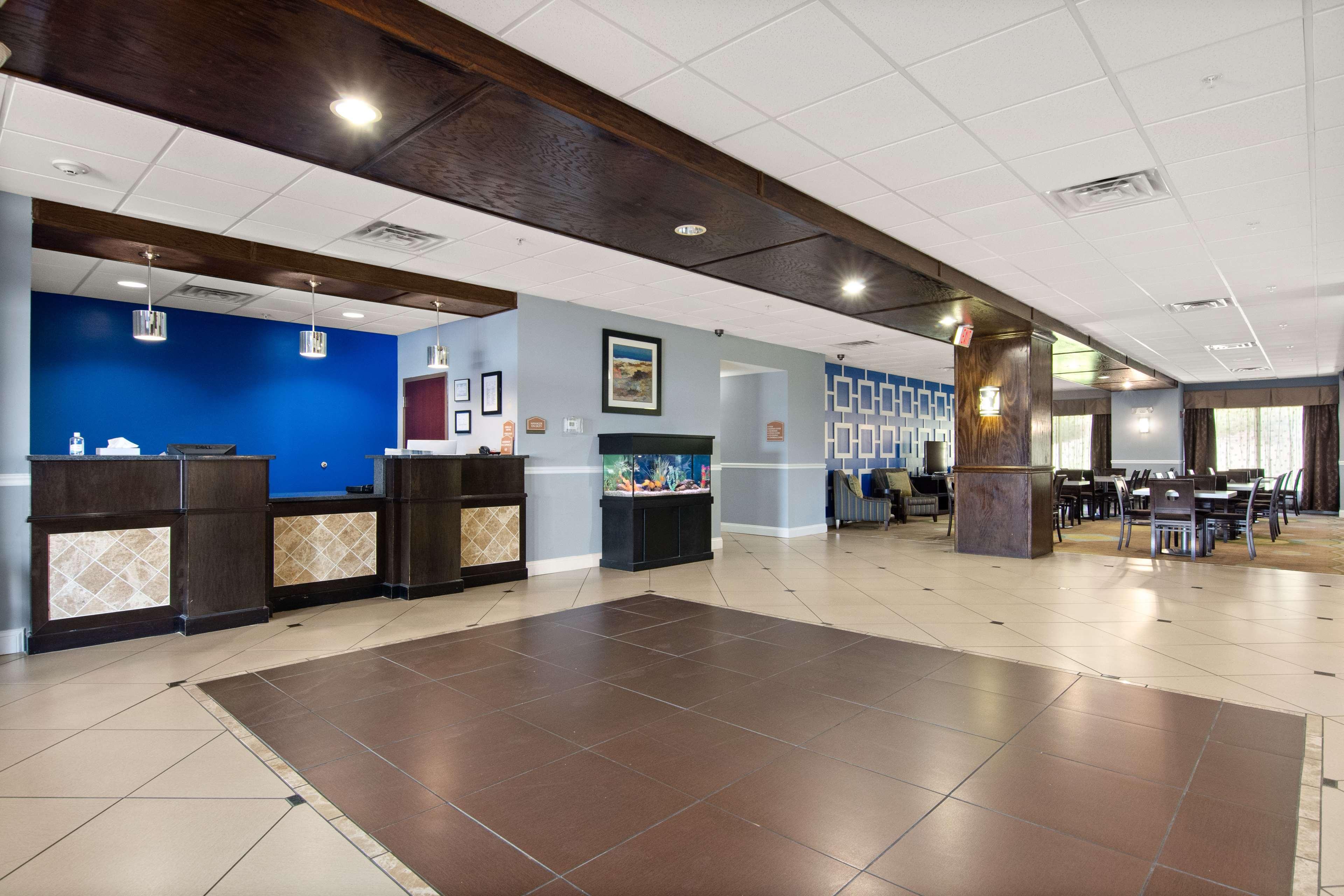 Surestay Plus Hotel By Best Western Portland Route 52 West Bagian luar foto